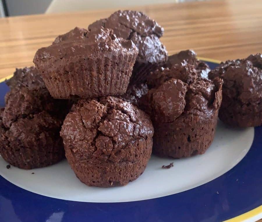 Magdalenas de cacao con harina de avena