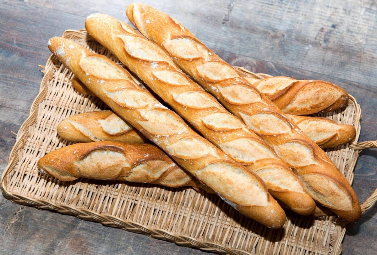 Baguettes de pan blanco